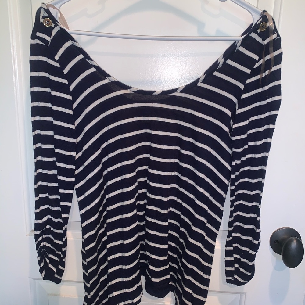 Off the Shoulder T